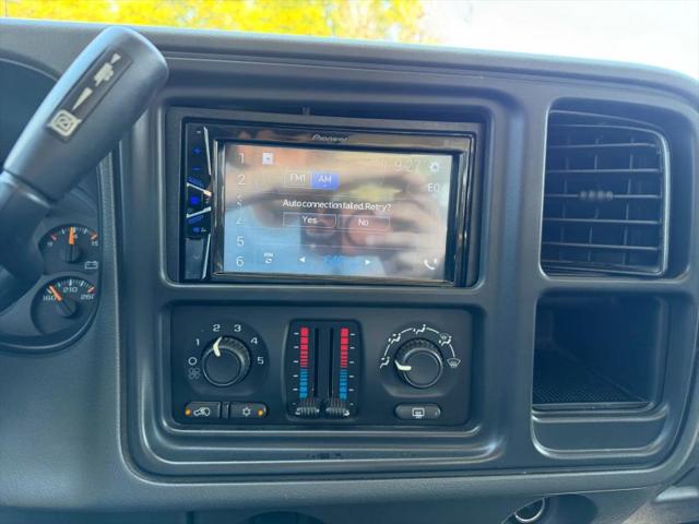 2004 Chevrolet Silverado 3500 LS