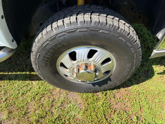 2004 Chevrolet Silverado 3500 LS
