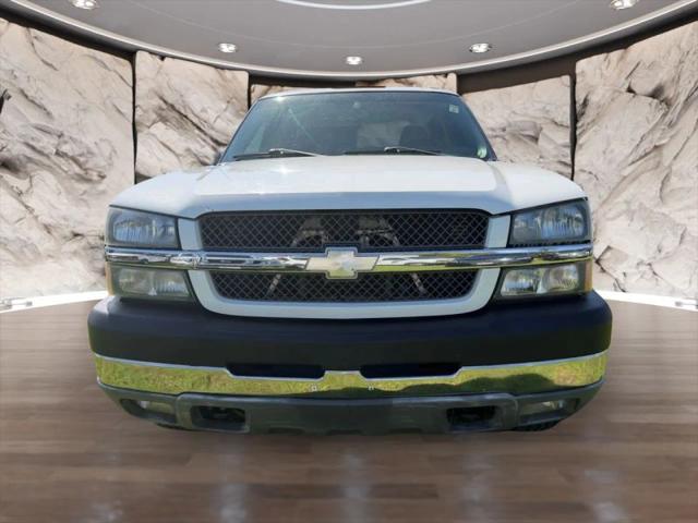 2004 Chevrolet Silverado 3500 LS