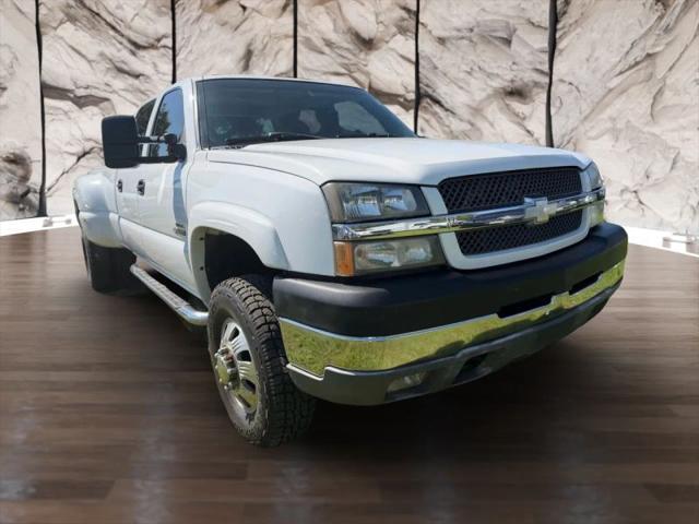 2004 Chevrolet Silverado 3500 LS