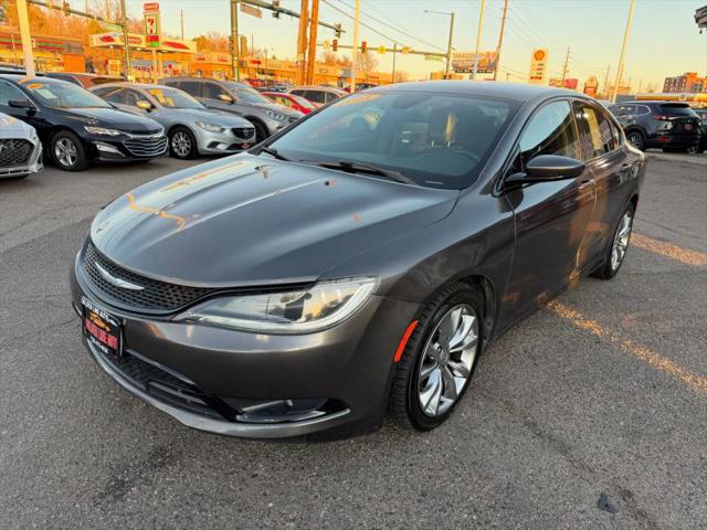 2015 Chrysler 200 S
