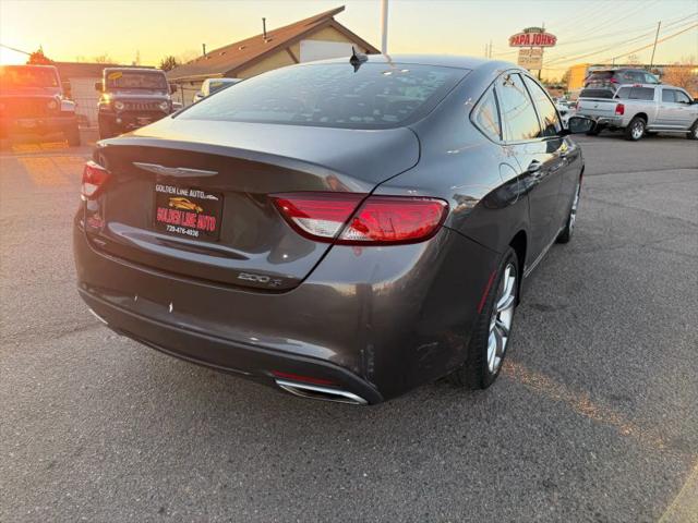 2015 Chrysler 200 S