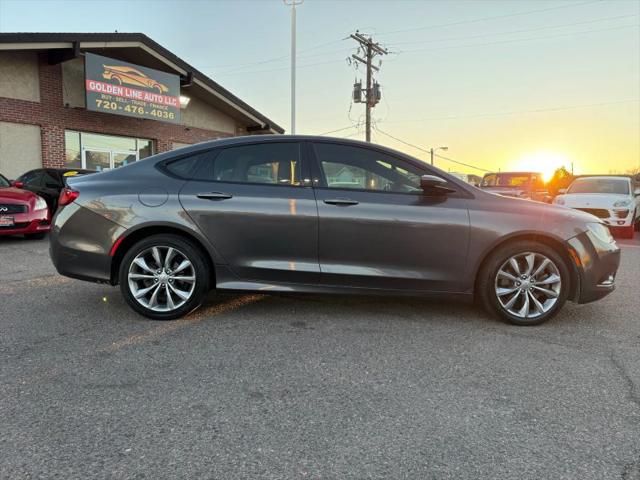 2015 Chrysler 200 S