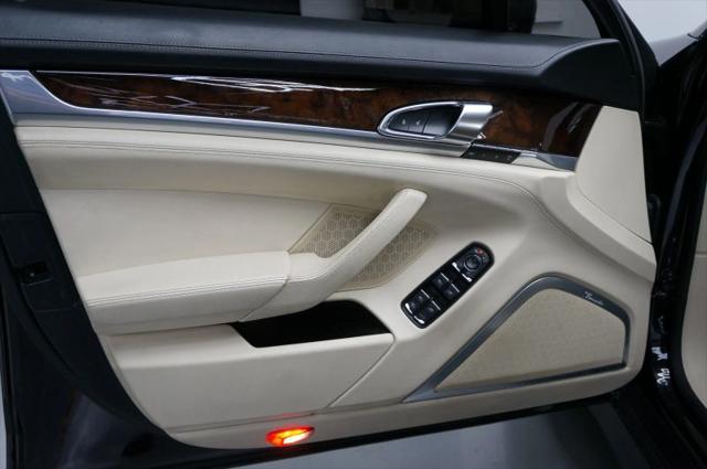 2013 Porsche Panamera GTS
