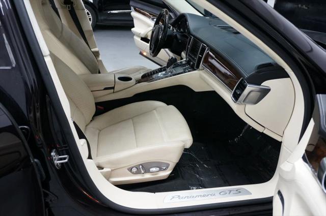 2013 Porsche Panamera GTS