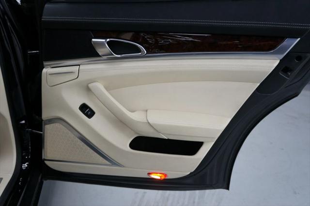 2013 Porsche Panamera GTS