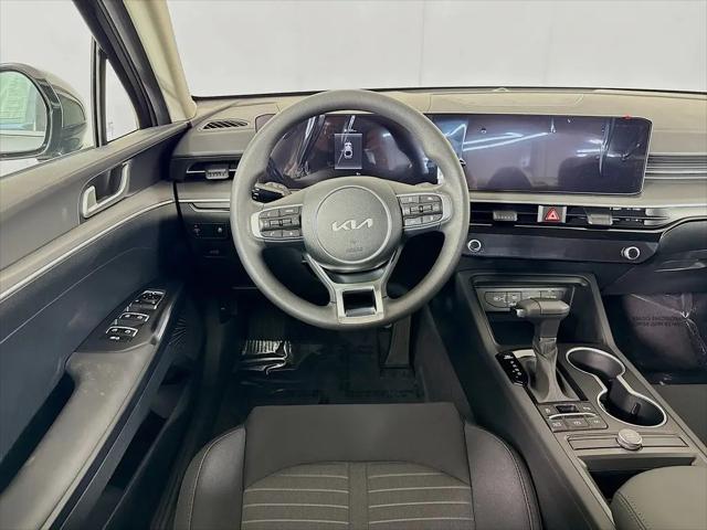 2026 Kia K5 LXS FWD