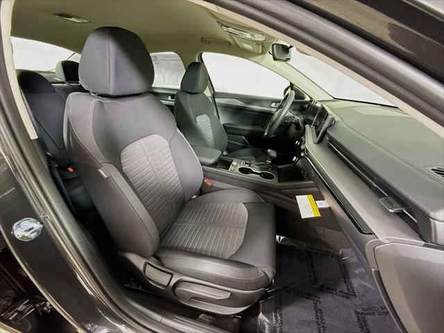 2026 Kia K5 LXS FWD