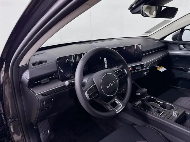2026 Kia K5 LXS FWD