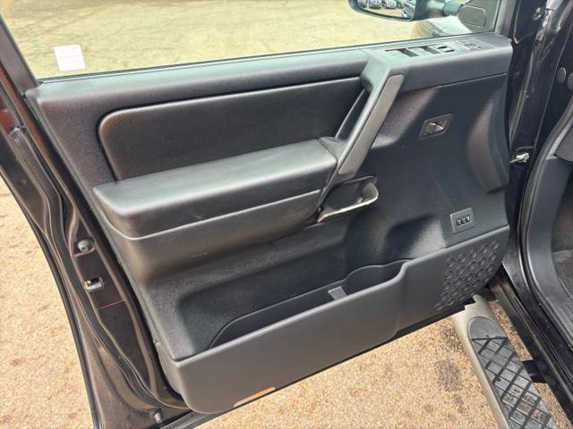 2011 Nissan Titan SL