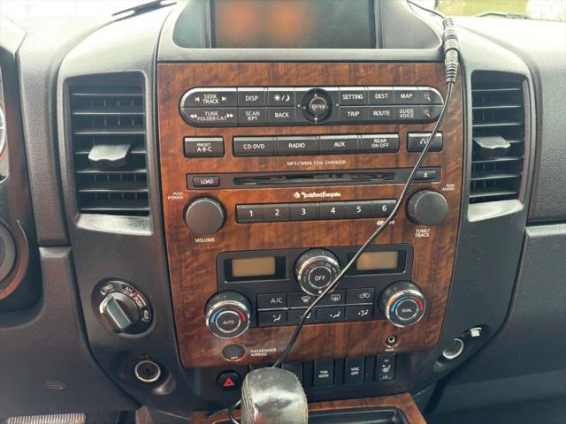 2011 Nissan Titan SL