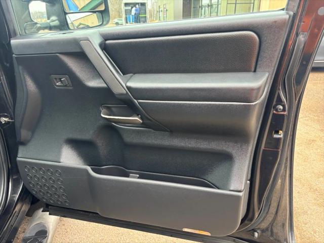 2011 Nissan Titan SL