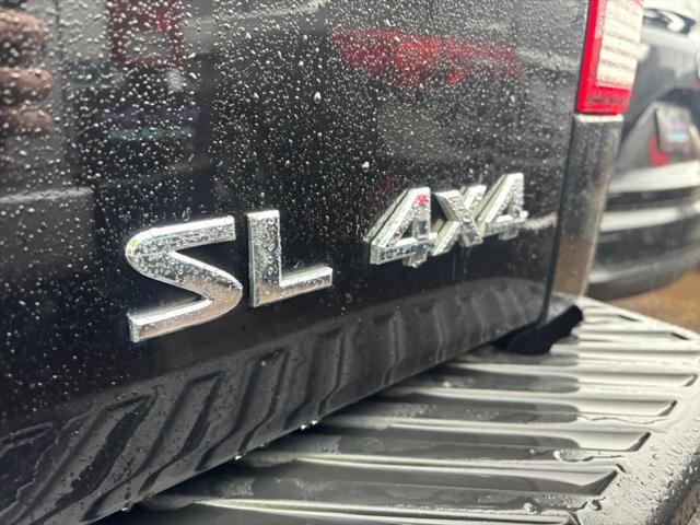 2011 Nissan Titan SL