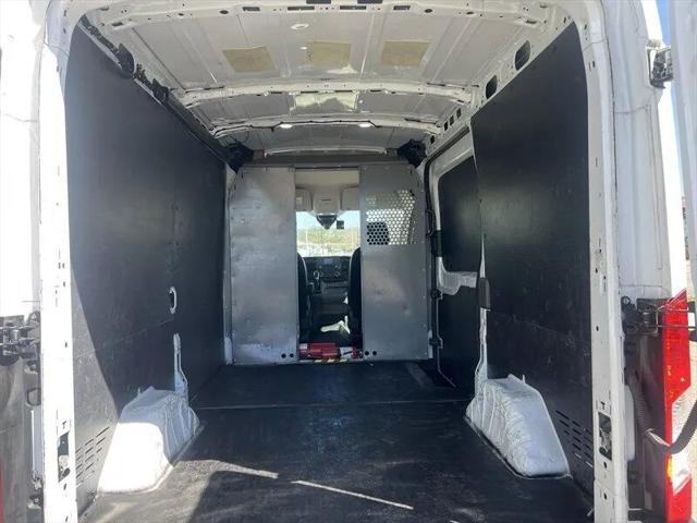 2021 Ford Transit Cargo Van Medium Roof w/LWB