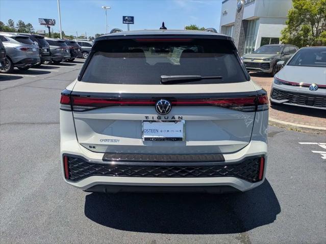 2026 Volkswagen Tiguan SE R-Line Black