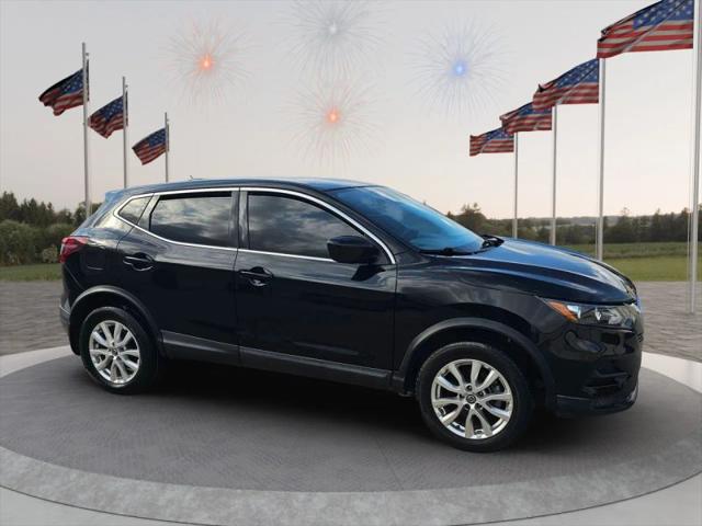 2021 Nissan Rogue Sport S FWD Xtronic CVT