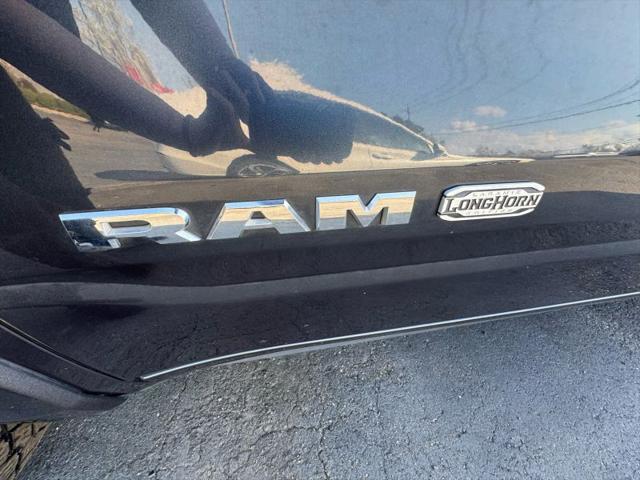 2019 Ram 1500 Longhorn Crew Cab 4x4 6'4" Box