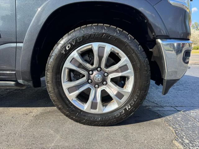 2019 Ram 1500 Longhorn Crew Cab 4x4 6'4" Box