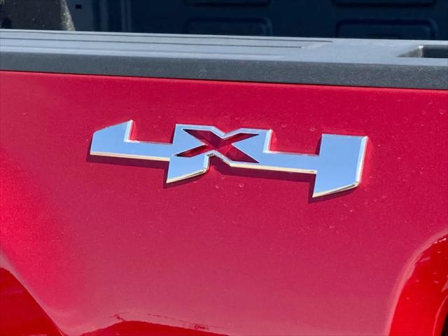 2026 GMC Sierra 2500HD Crew Cab, Standard Bed, SLT, 4WD