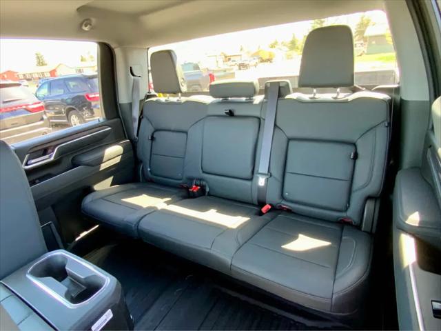 2026 GMC Sierra 2500HD Crew Cab, Standard Bed, SLT, 4WD