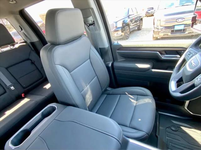 2026 GMC Sierra 2500HD Crew Cab, Standard Bed, SLT, 4WD