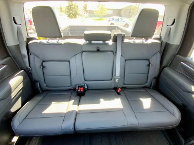 2026 GMC Sierra 2500HD Crew Cab, Standard Bed, SLT, 4WD