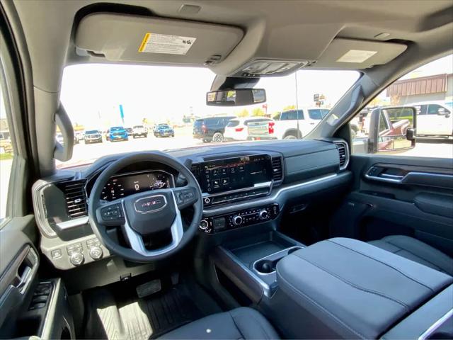 2026 GMC Sierra 2500HD Crew Cab, Standard Bed, SLT, 4WD
