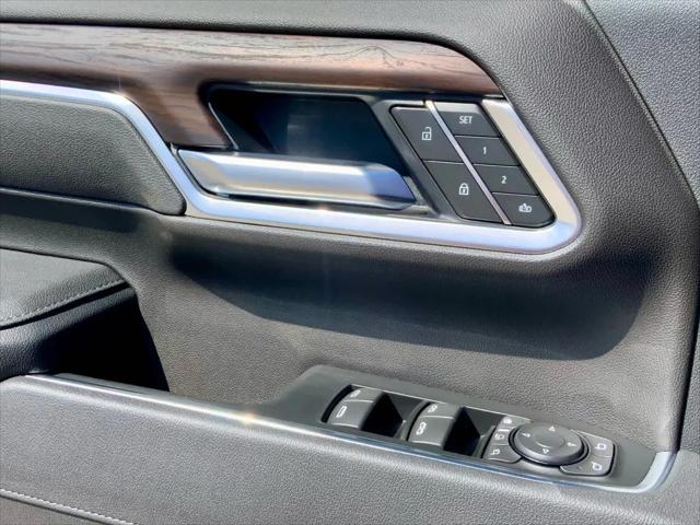 2026 GMC Sierra 2500HD Crew Cab, Standard Bed, SLT, 4WD