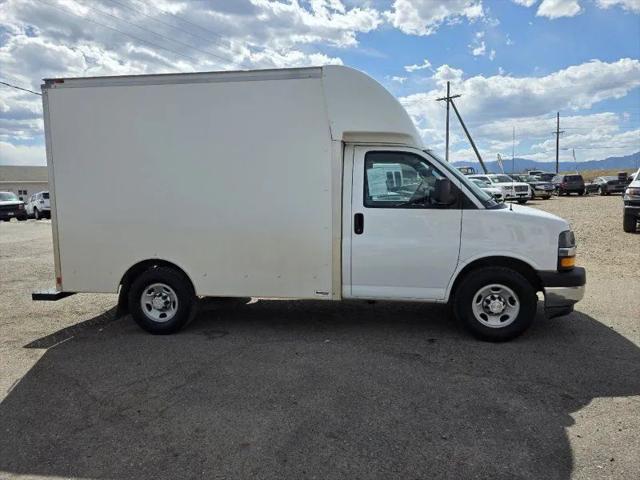 2017 Chevrolet Express Cutaway Work Van