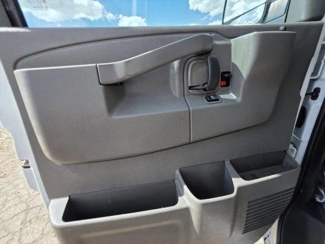 2017 Chevrolet Express Cutaway Work Van