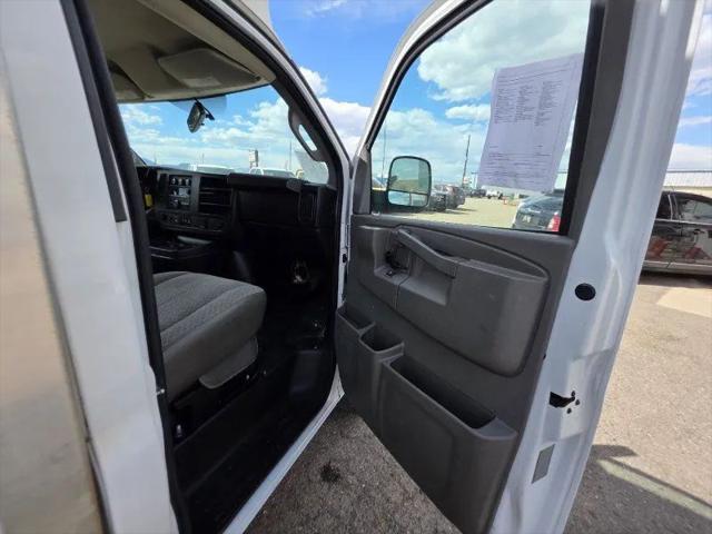 2017 Chevrolet Express Cutaway Work Van