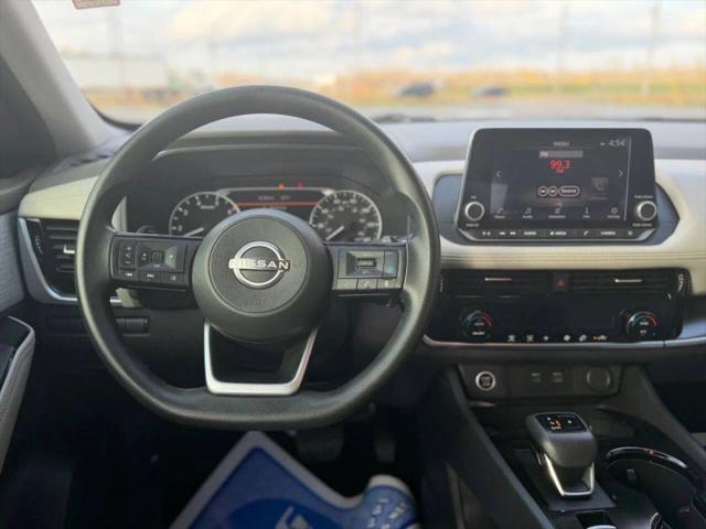 2022 Nissan Rogue SV FWD