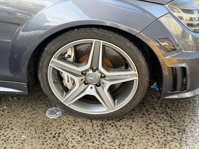 2009 Mercedes-Benz C 63 AMG C 63 AMG
