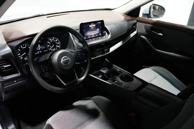 2021 Nissan Rogue SV FWD