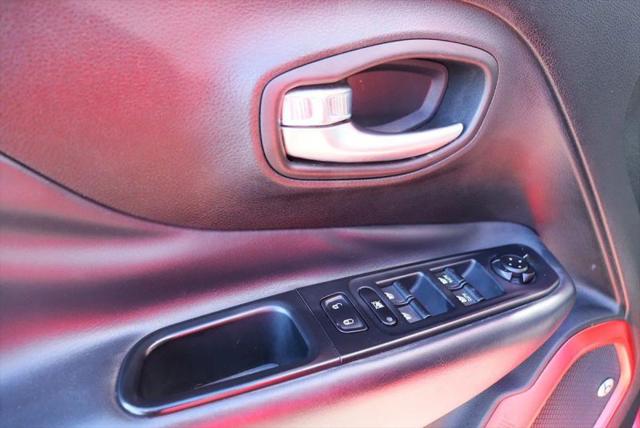 2019 Jeep Renegade Trailhawk 4x4
