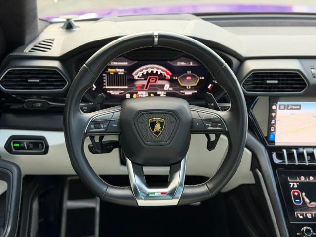 2021 Lamborghini Urus Graphite Capsule