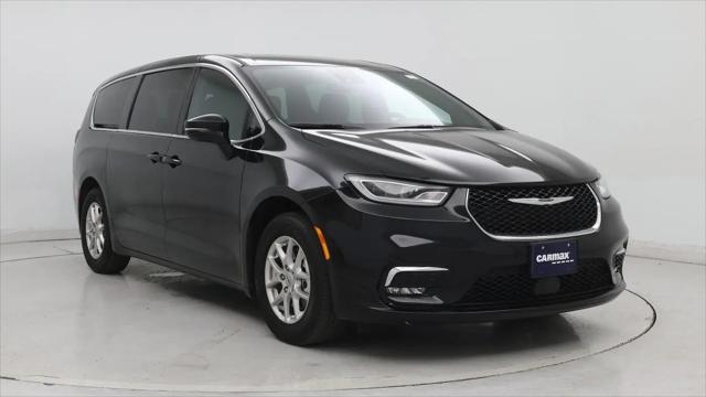 2025 Chrysler Pacifica Select for sale in Norman, OK