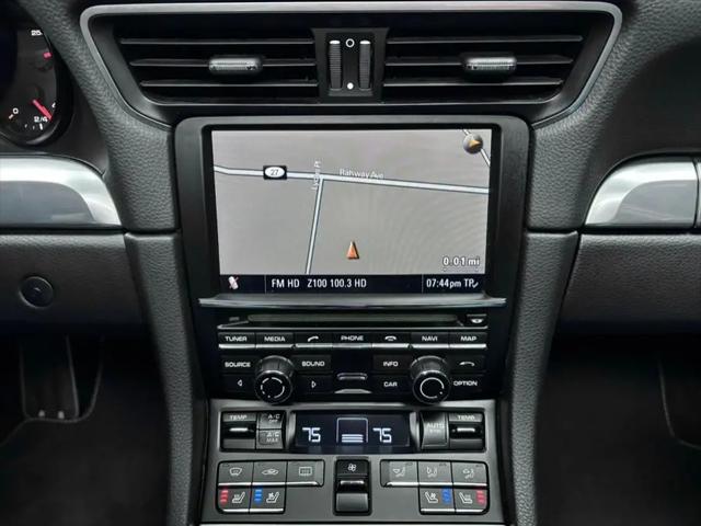 2012 Porsche 911 Carrera