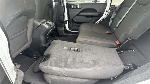 2023 Jeep Wrangler 4-Door Sahara