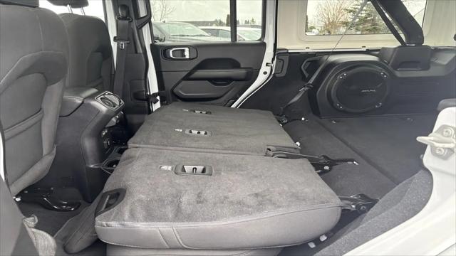 2023 Jeep Wrangler 4-Door Sahara