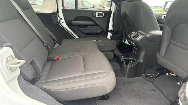 2023 Jeep Wrangler 4-Door Sahara