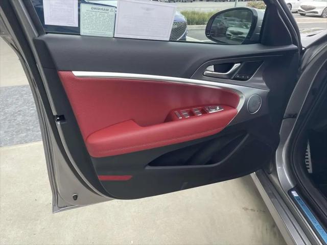 2026 Genesis G70 3.3T RWD Sport Prestige