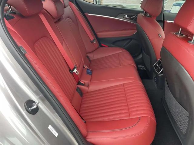 2026 Genesis G70 3.3T RWD Sport Prestige