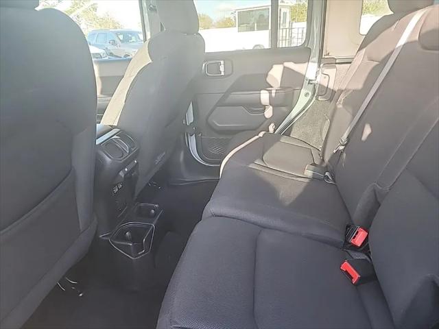 2023 Jeep Wrangler 4-Door Sahara