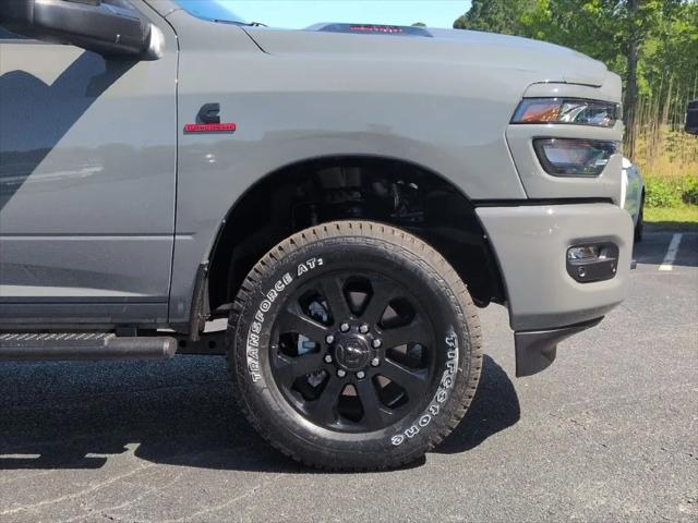 2026 Ram 2500 Black Express Crew Cab 4x4 64 Box
