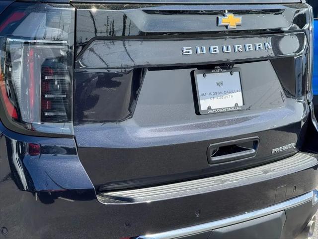 2025 Chevrolet Suburban 4WD Premier