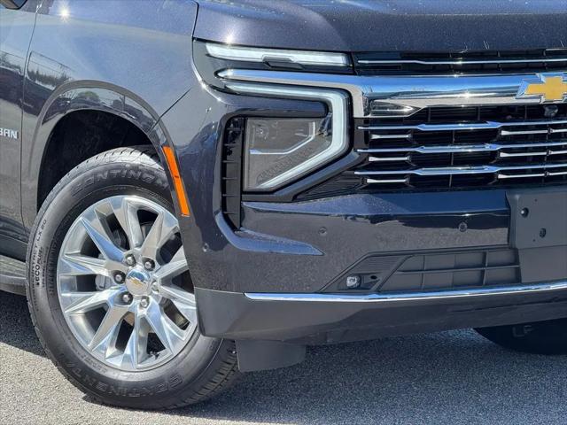 2025 Chevrolet Suburban 4WD Premier