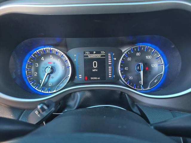 2022 Chrysler Voyager LX