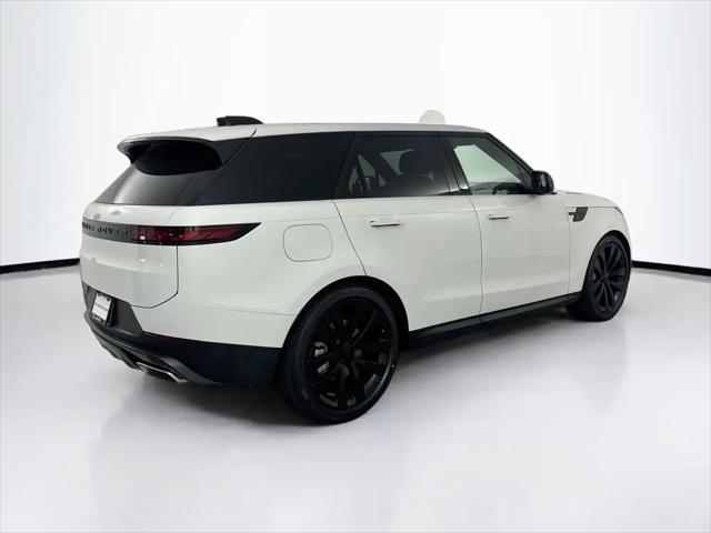 2026 Land Rover Range Rover Sport P360 SE
