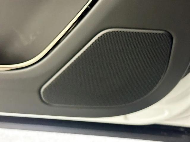 2026 Land Rover Range Rover Sport P360 SE